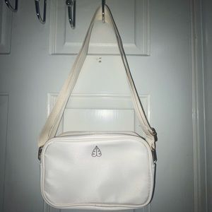White Shoulder/Crossbody Bag